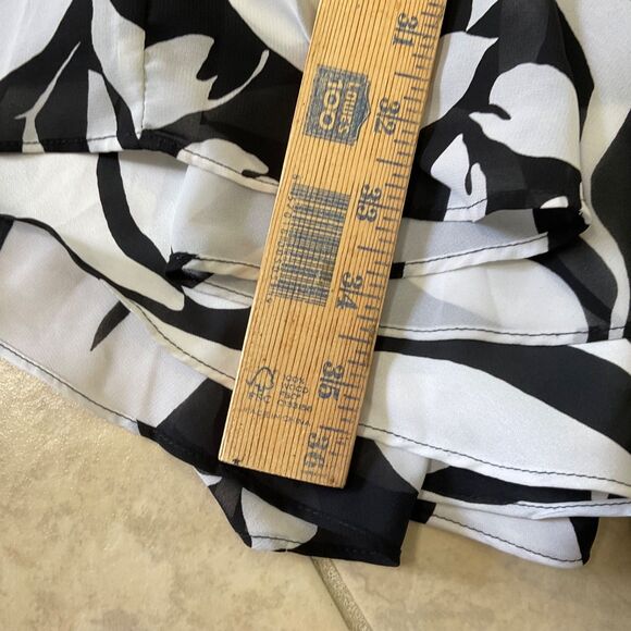 NWT White House Black Market Ruffle Midi Dress Sz. 12 Flowy rushed bodice - Picture 6 of 9